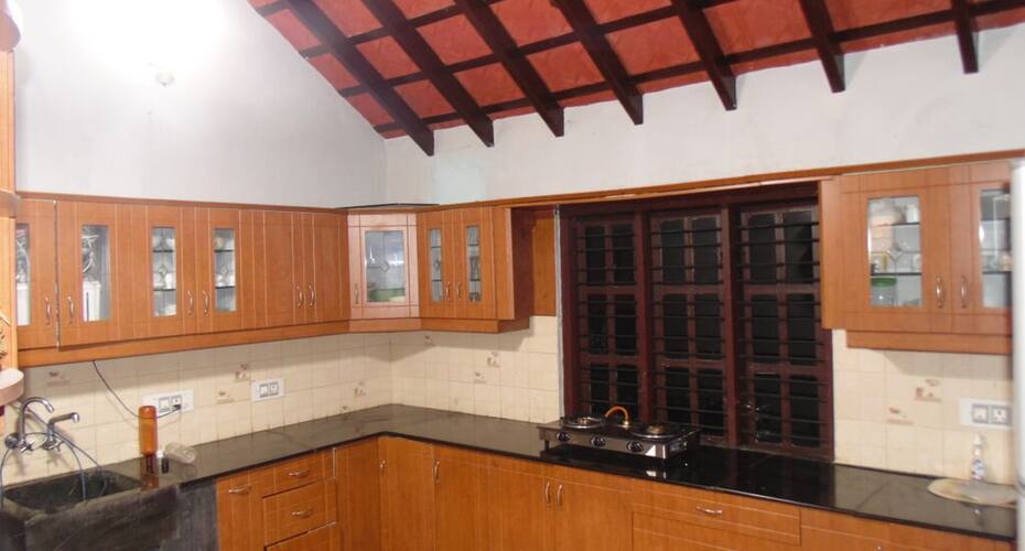 Ghatikullu Star Class Villa, Chikmaglur 3